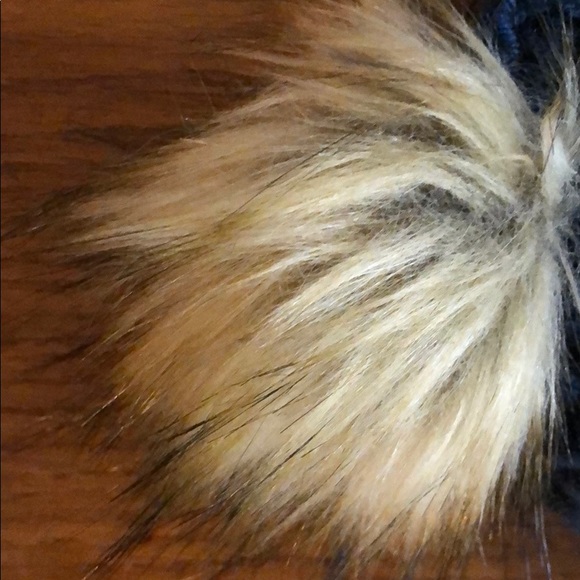 Brand New Handcrafted Crochet Blue Hat - Picture 2 of 5